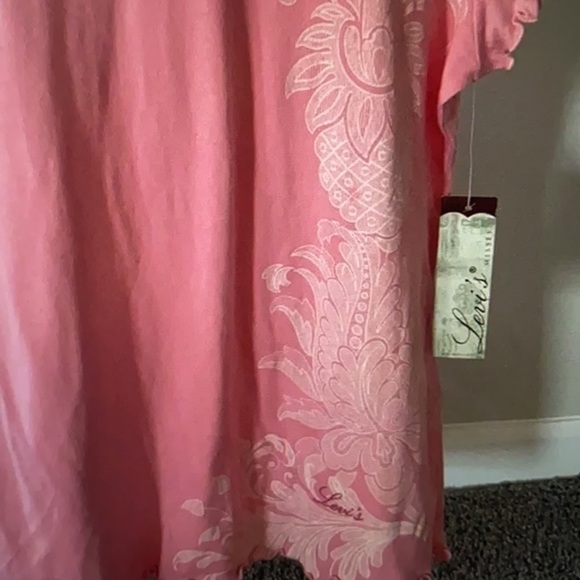 NWT Levi’s Pink Flowered Ruffle Sleeve Top size Large - Picture 3 of 8